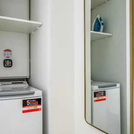 Cozy Near The 公寓 昂蒂布